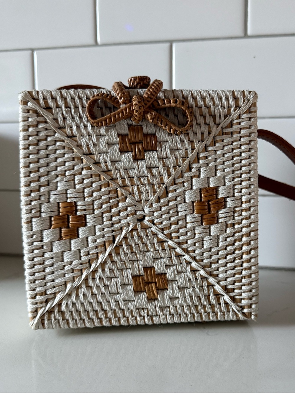 Urban Outfitters Woven Crossbody Bag in Natural & Brown